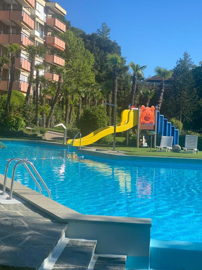 Holiday On The Lake Lugano Bissone Esterno foto
