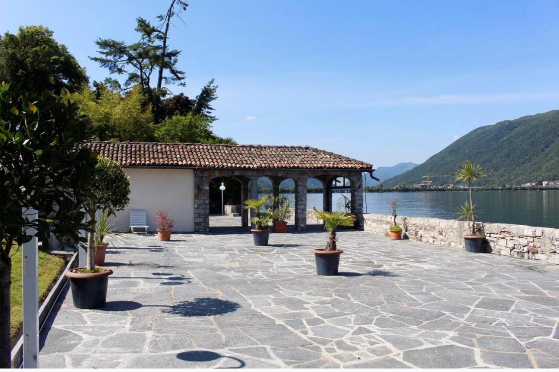 Holiday On The Lake Lugano Bissone Esterno foto